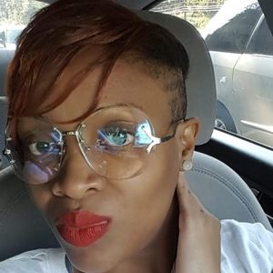 Meet your Posher, Whitney